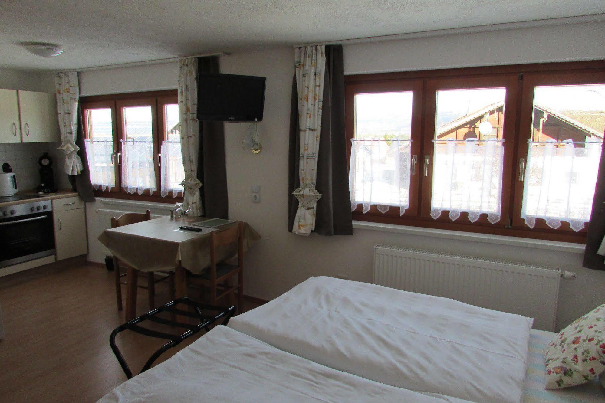 Apartments Bei Familie Liebl ซังก์ออสวาล์ด ภายนอก รูปภาพ